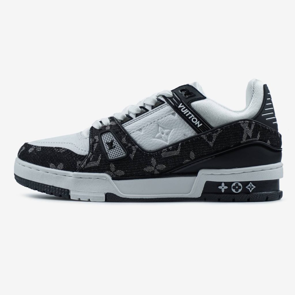 Louis Vuitton Trainer White Black