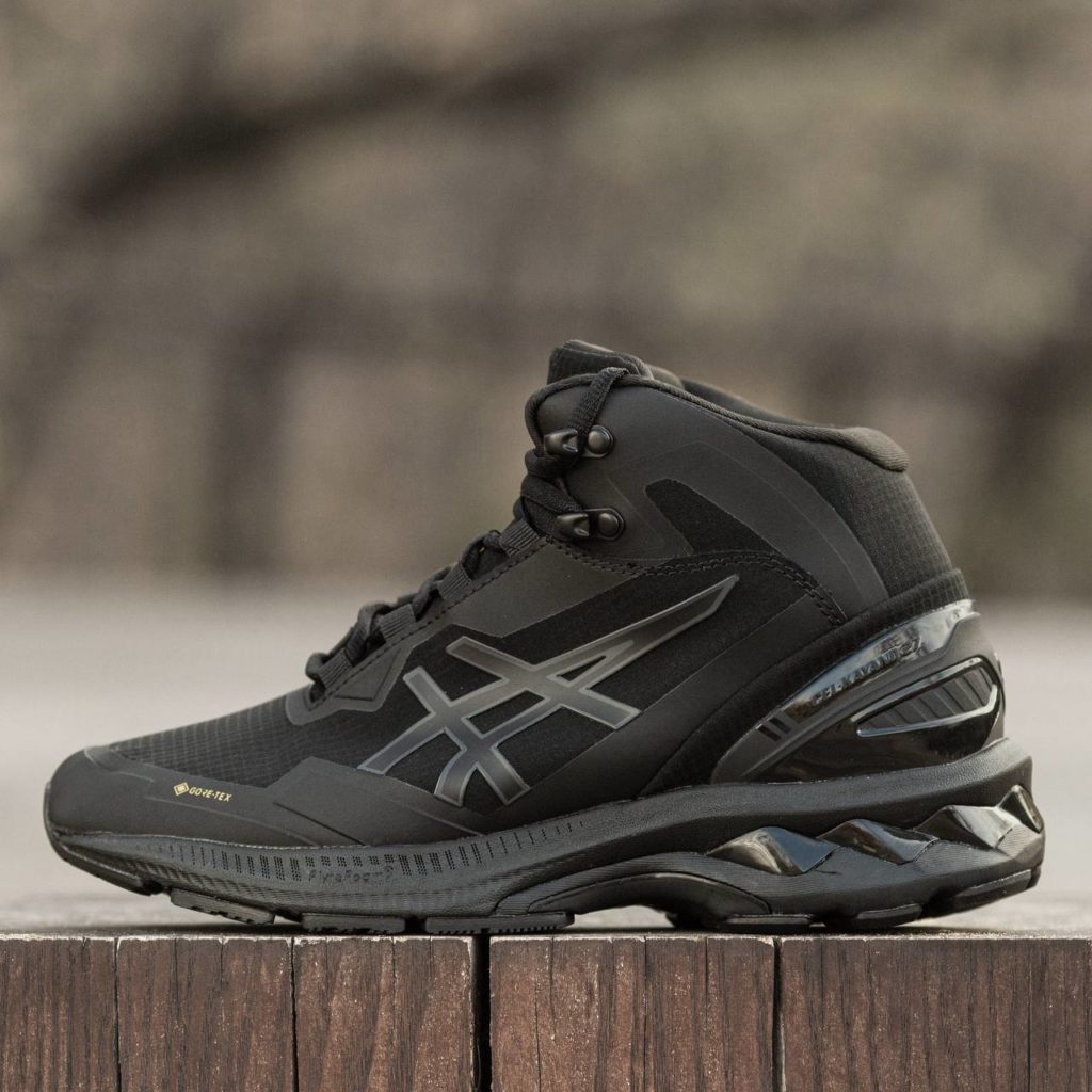 Asics Gel-Kayano 27 Boot  Gore-Tex All Black
