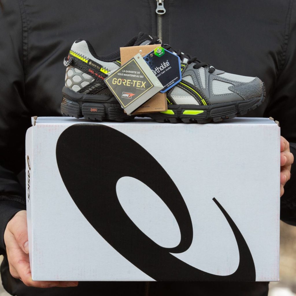 Asics Gel-Kahana 8 GORE-TEX Grey