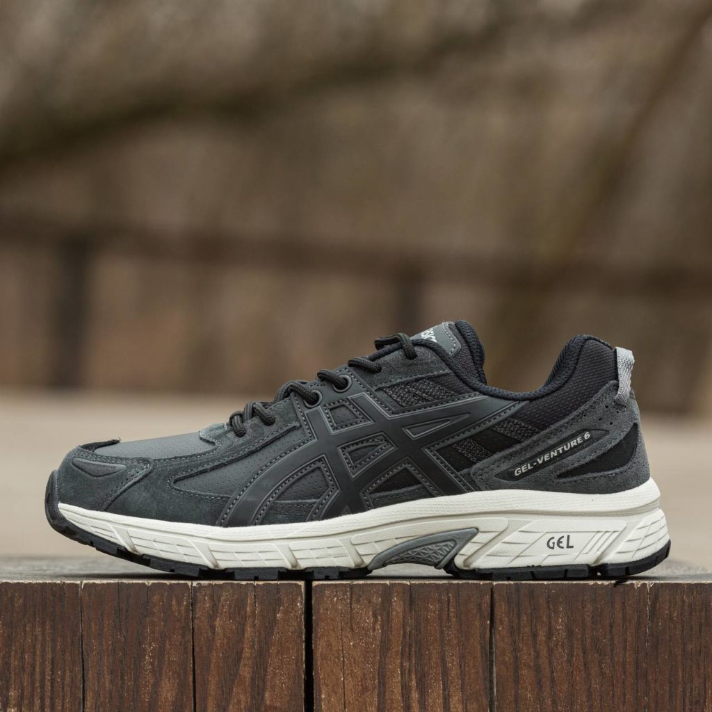 Asics Gel Venture 6 Black