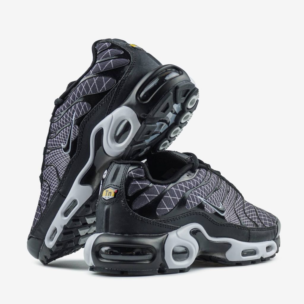 Nike Air Max TN Plus Black White