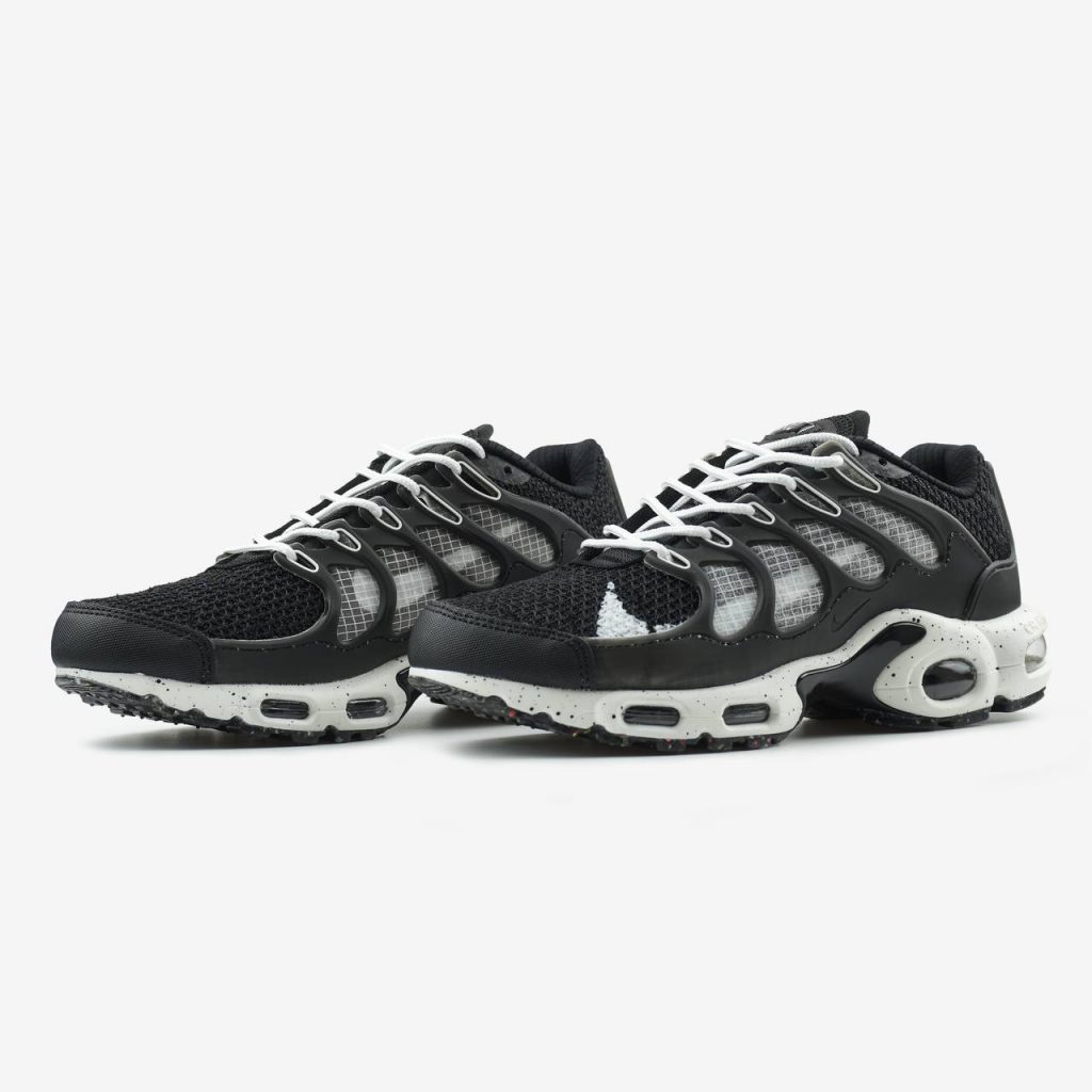 Nike Air Max TN Terrascape Black White