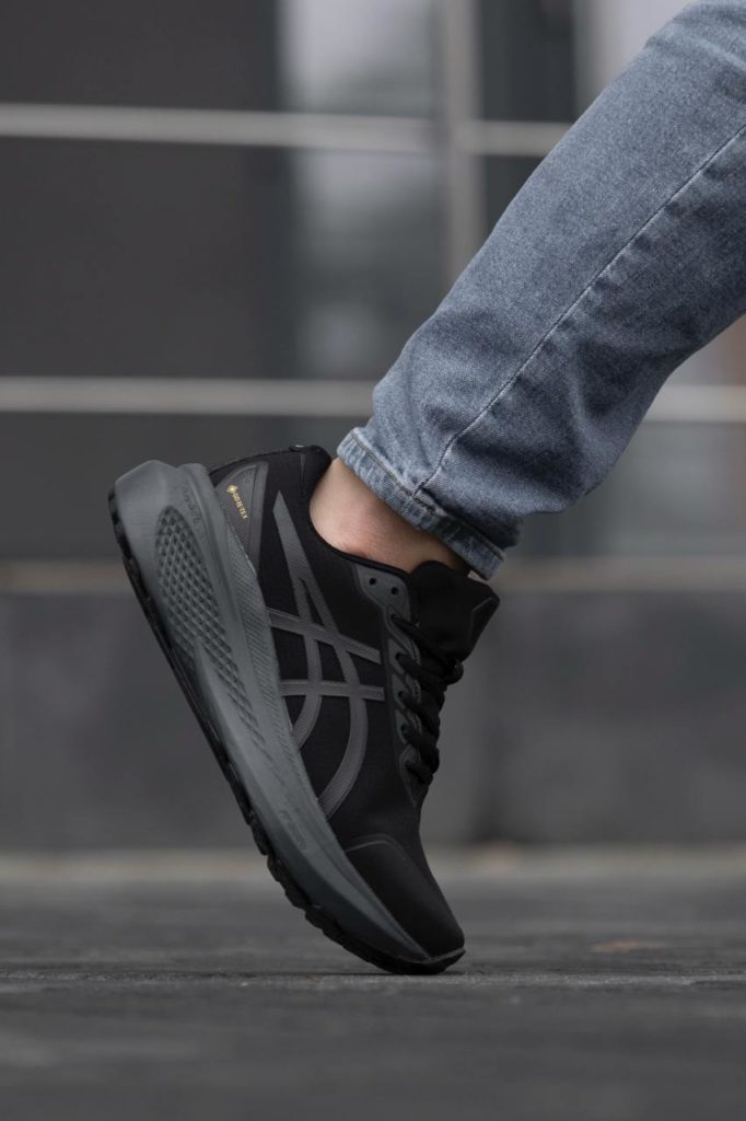 Asics Gel-Kayano 30 Gore-Tex Black
