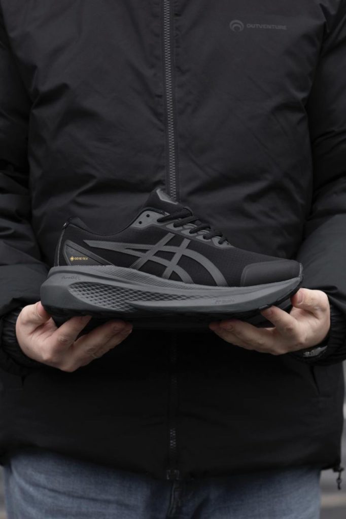 Asics Gel-Kayano 30 Gore-Tex Black