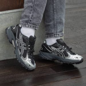 Asics Gel-Kahana TR v4 Carbon Black