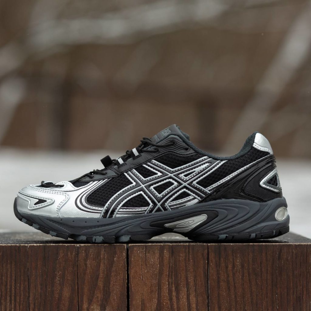 Asics Gel-Kahana TR v4 Carbon Black