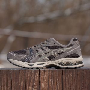 Asics Gel-Kayano 14 Suede brown