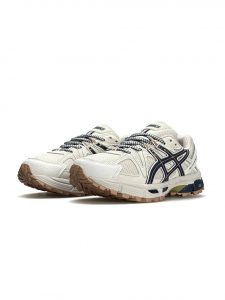 ASICS Gel-Kahana 8 Beige Navy