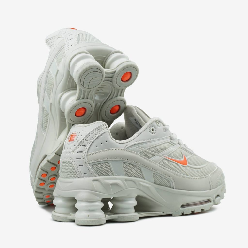 Nike Shox Ride 2 Light Bone and Turf Orange