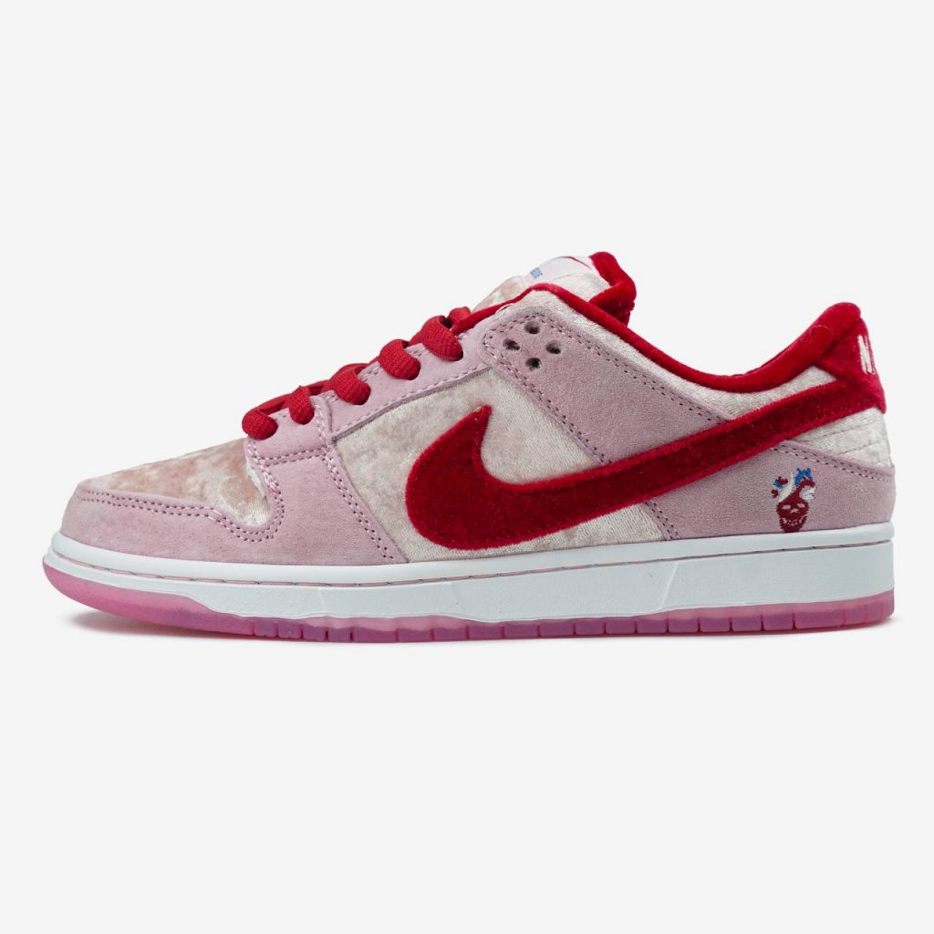 Nike SB Dunk Strangelove