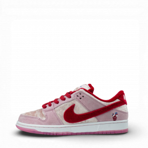 Nike SB Dunk Strangelove