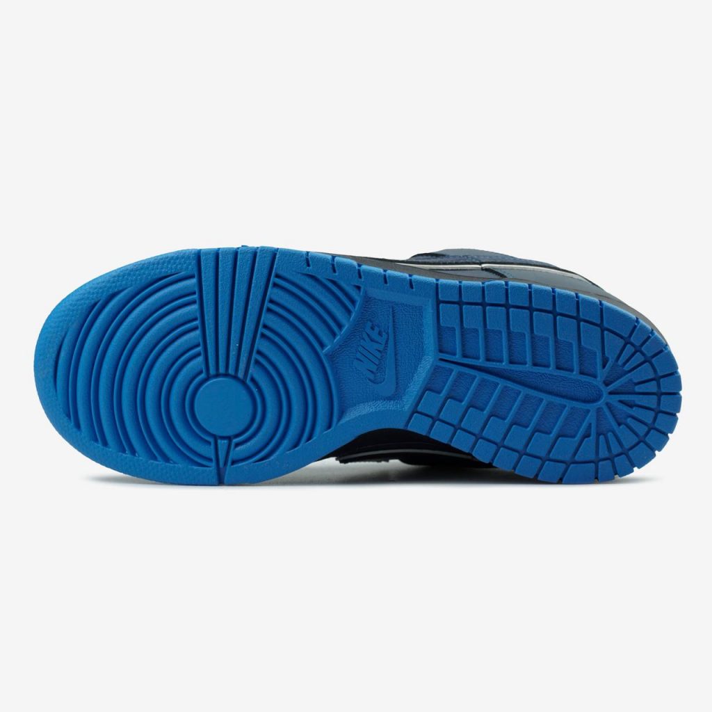 Nike SB Dunk Low Blue Lobster