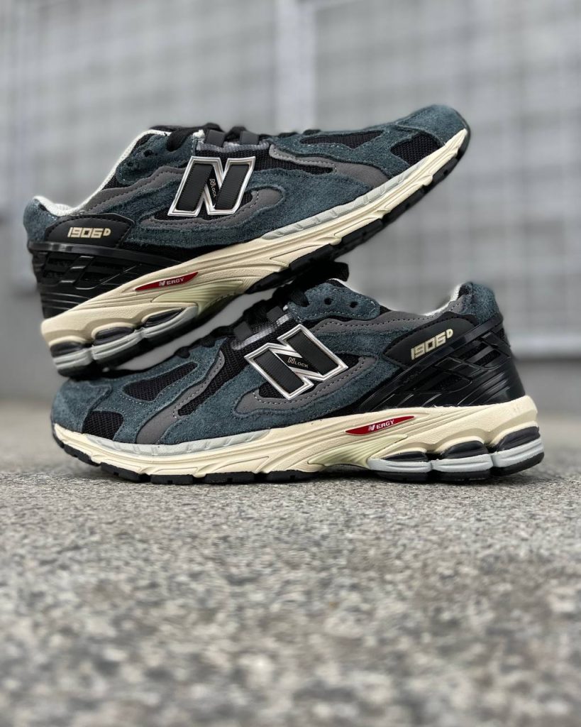 New Balance 1906D Protection Pack Black