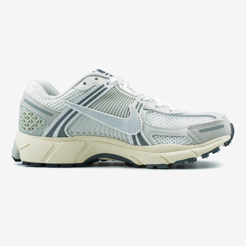 Nike Air Zoom Vomero 5 Platinum Tint