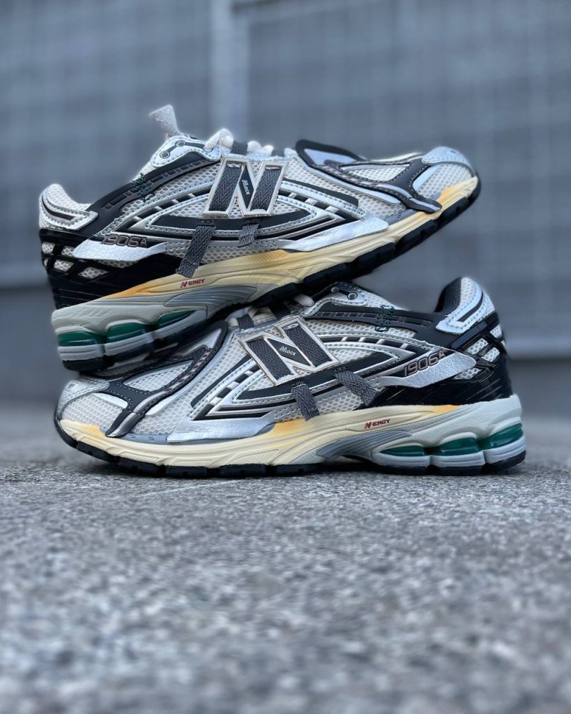 New Balance 1906А Metalic Beige