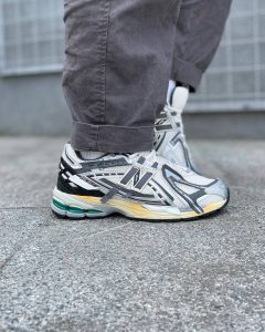 New Balance 1906А Metalic Beige