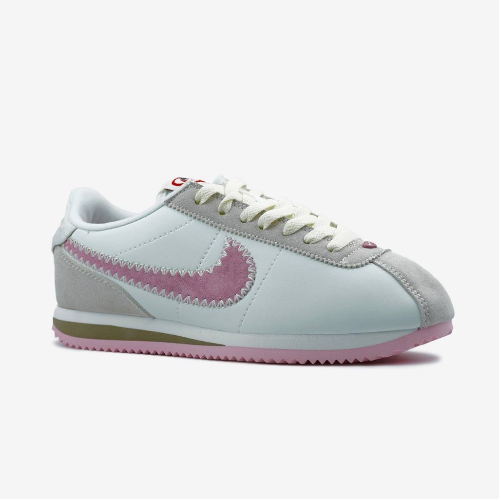 Nike Cortez Vintage Valentines Day