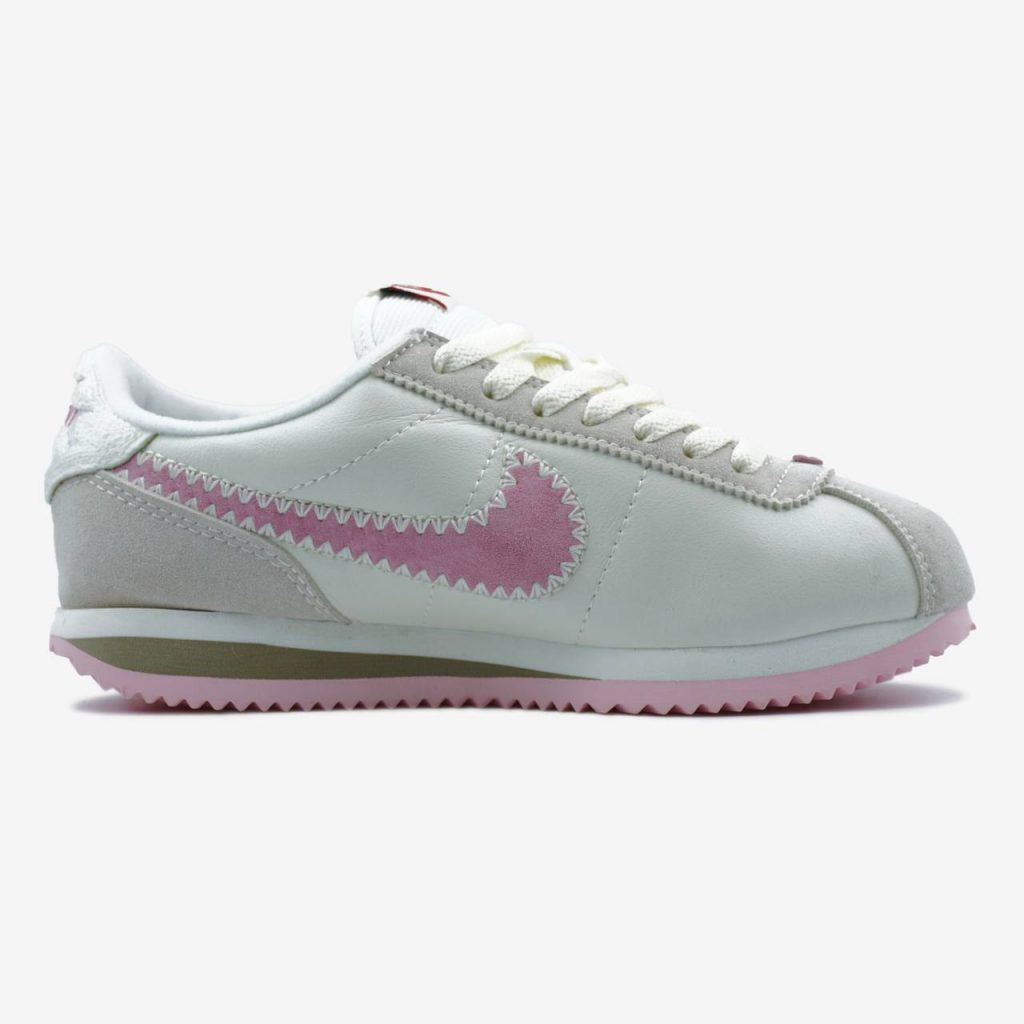 Nike Cortez Vintage Valentines Day