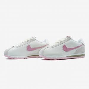 Nike Cortez Vintage Valentines Day