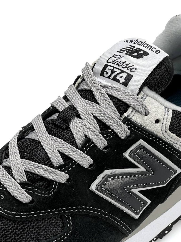 New Balance 574 Black/White