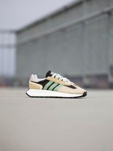 Adidas Retropy