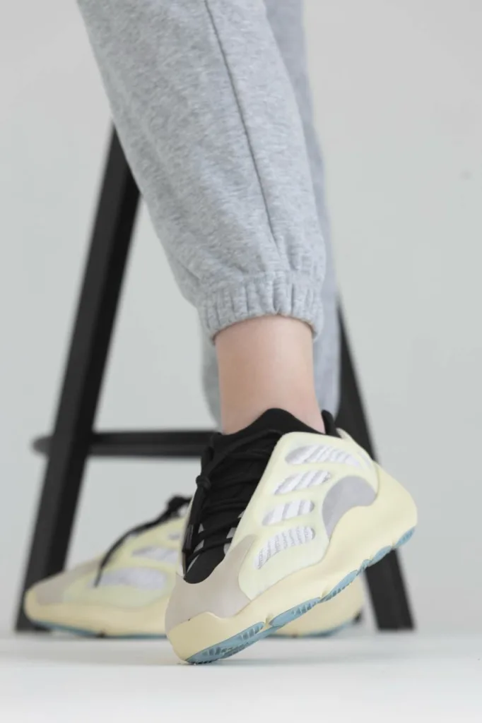 Adidas Yeezy Boost 700 v3 Azael
