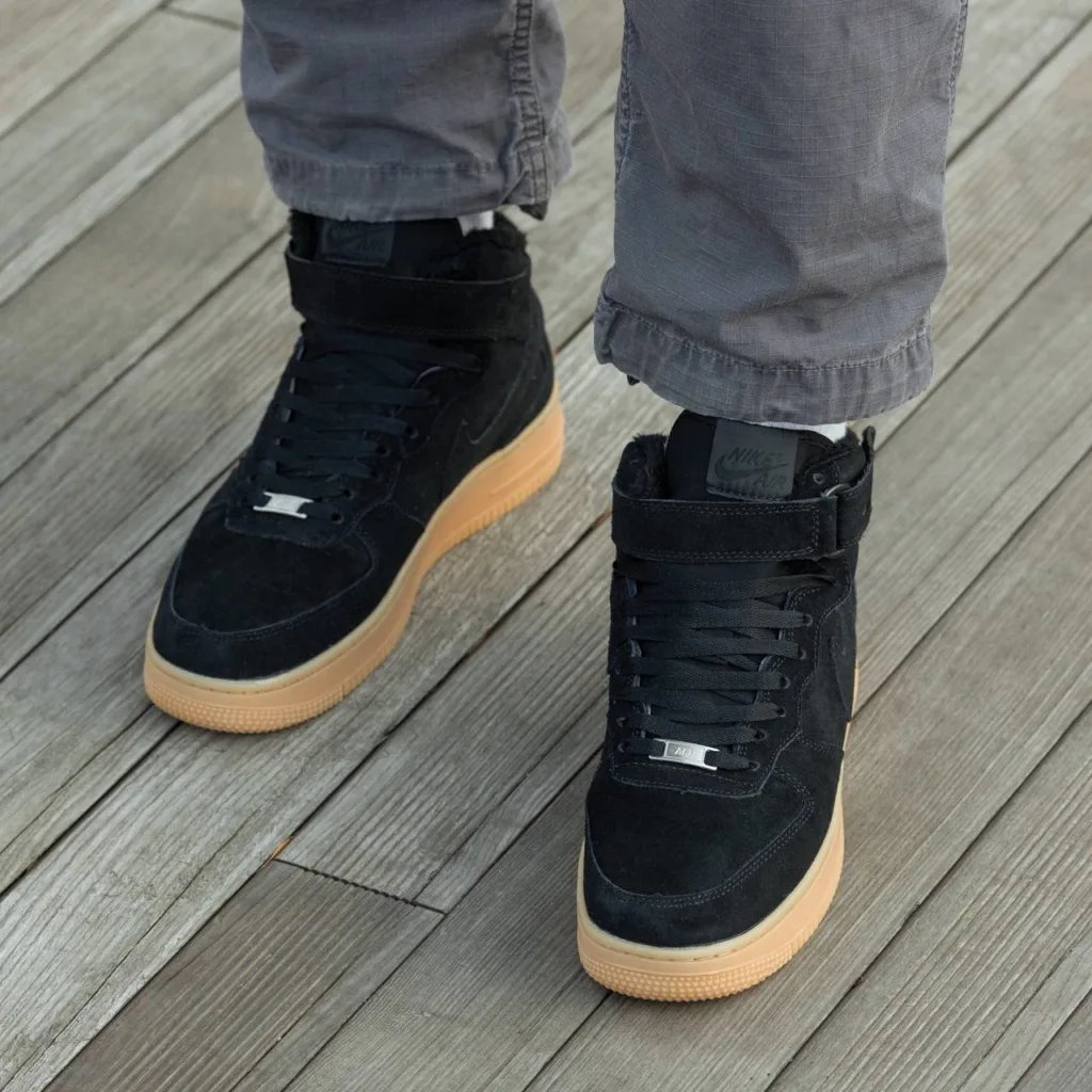 Nike Air Force  Winter Black Yellow