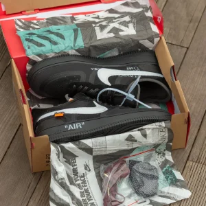 Nike Air Force x Off White  Black