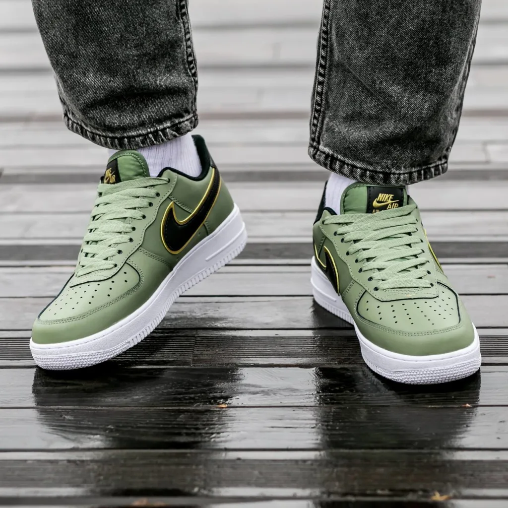 Nike Air Force 1 ’07 LV8 GREEN/GOLD