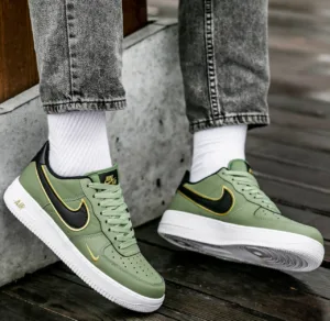 Nike Air Force 1 ’07 LV8 GREEN/GOLD