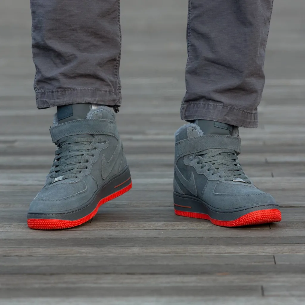 Nike Air Force  Winter Grey Red