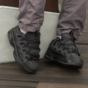 Osiris D3 All Black