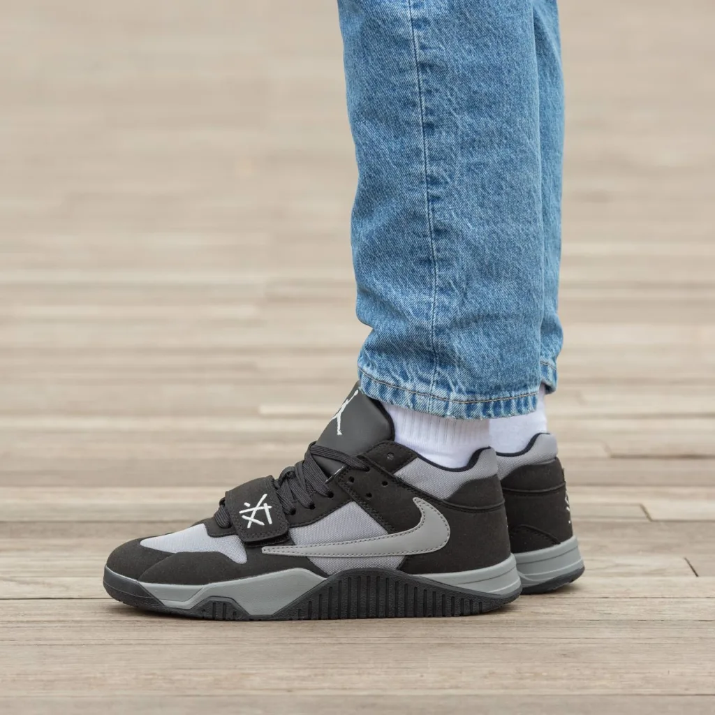 Air Jordan x Trawiss scott Black Grey