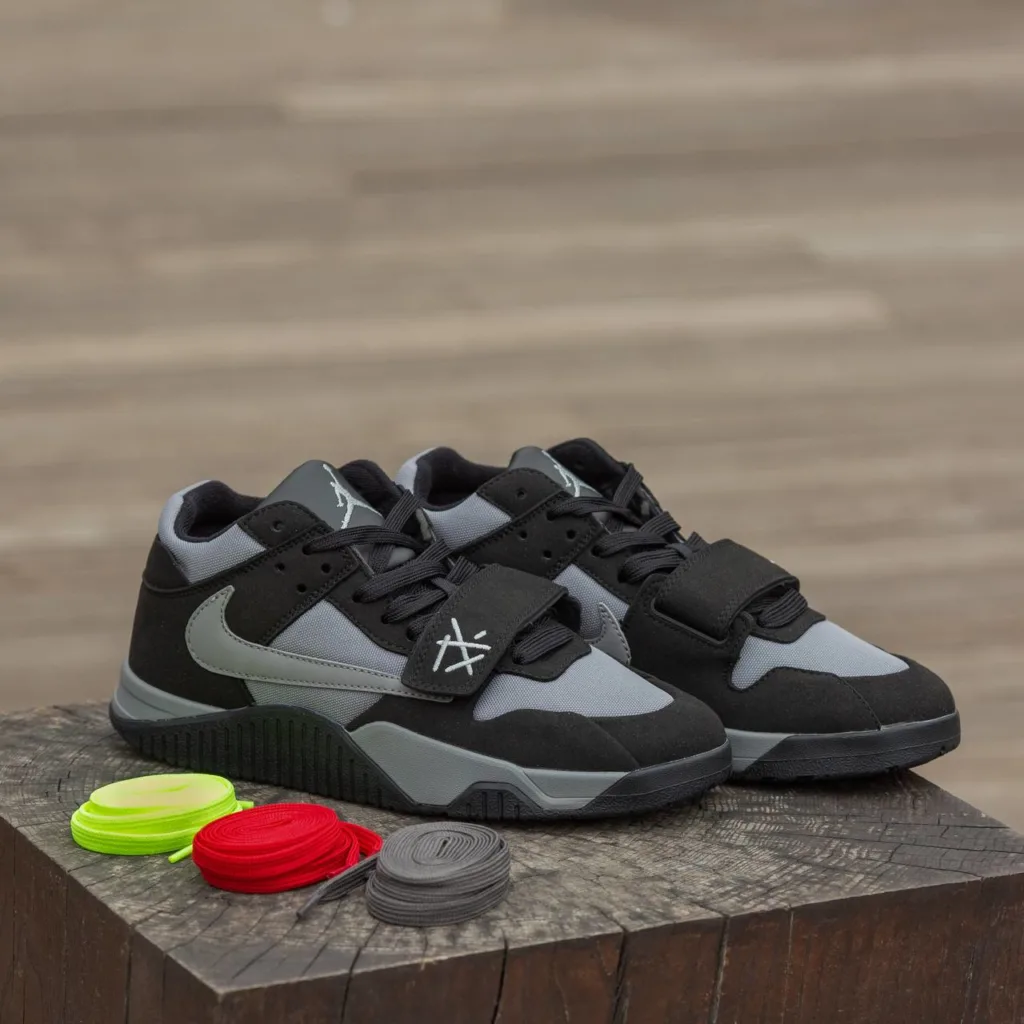 Air Jordan x Trawiss scott Black Grey