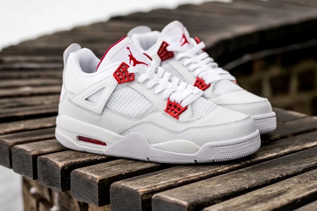 Air Jordan retro 4 White Red