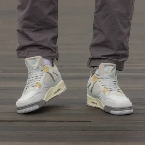 Air Jordan Retro 4 Craft