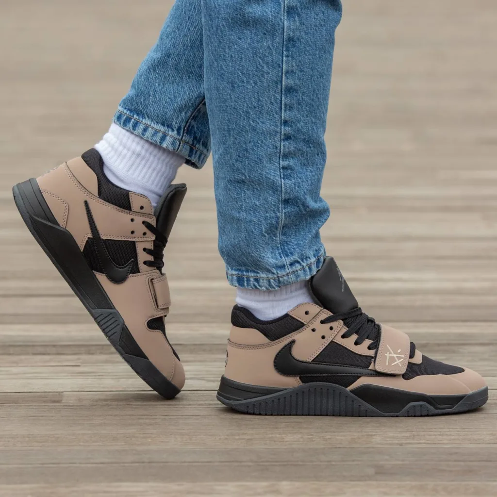 Air Jordan x Trawiss scott Brown