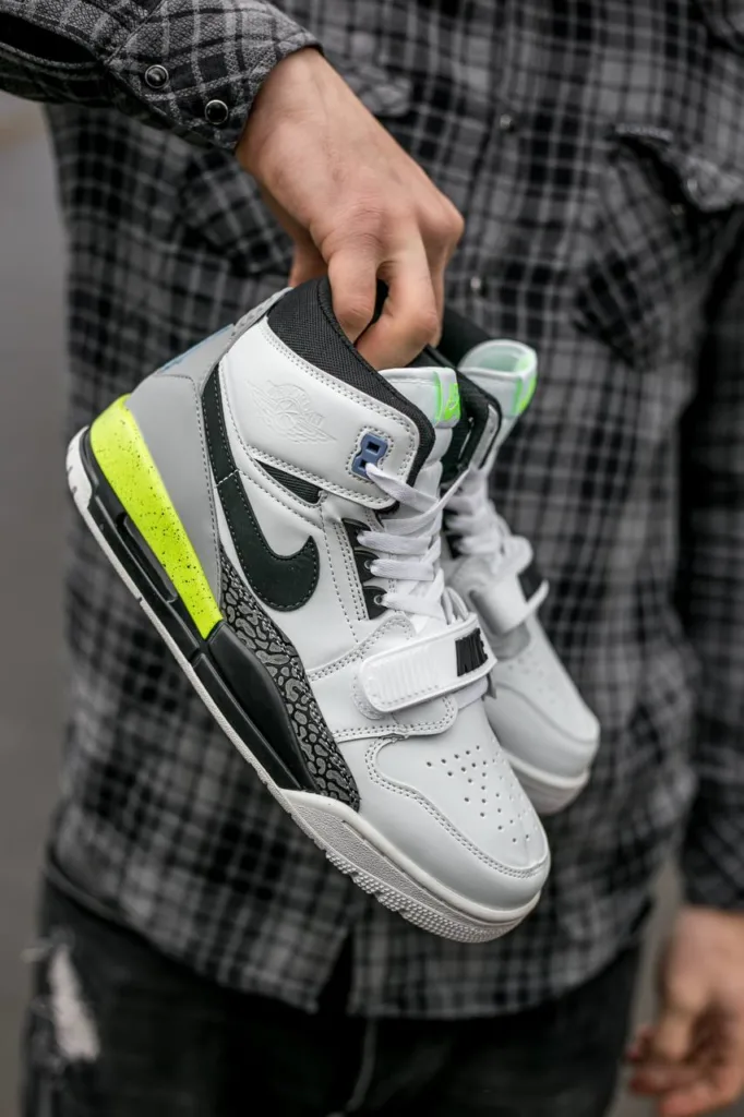 Air Jordan Legacy  White Green