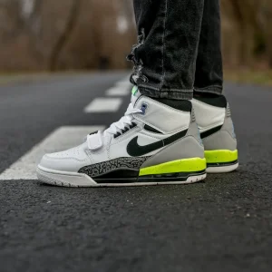 Air Jordan Legacy  White Green