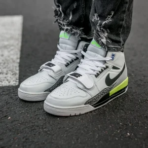 Air Jordan Legacy  White Green