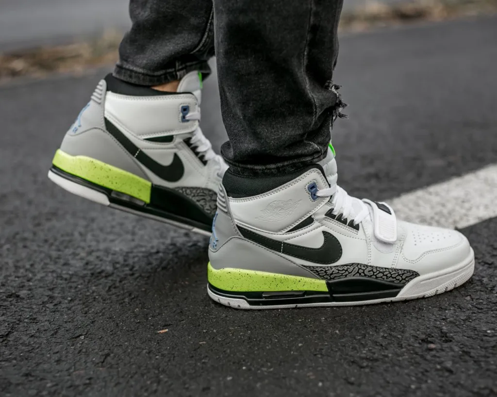 Air Jordan Legacy  White Green