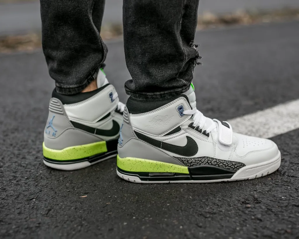 Air Jordan Legacy  White Green