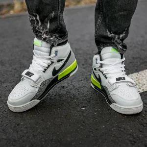 Air Jordan Legacy  White Green