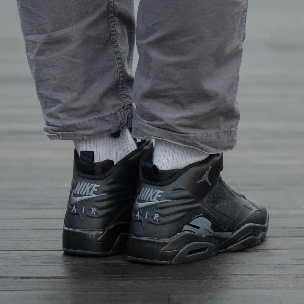 Air Jordan MVP All Black