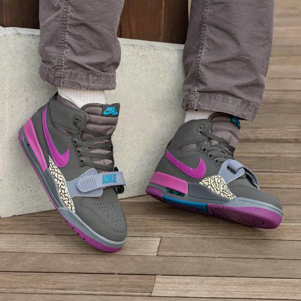 Air Jordan Legacy Black Purple