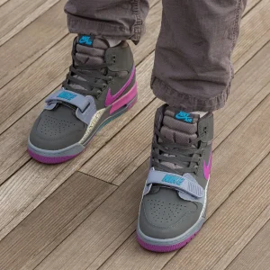 Air Jordan Legacy Black Purple