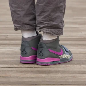 Air Jordan Legacy Black Purple