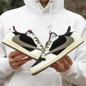 Air Jordan Retro 1 Low x Travis Scott OG  Olive