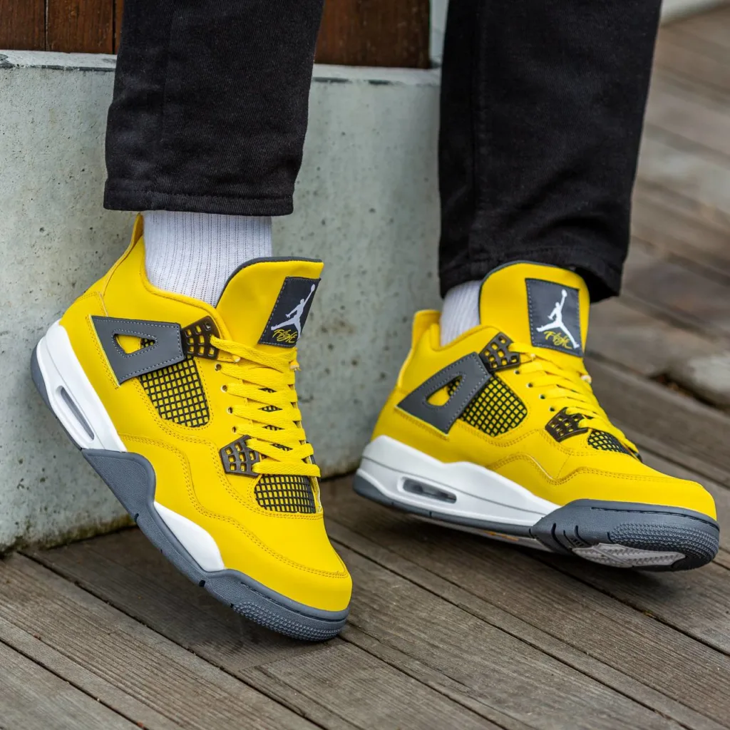 Air Jordan Retro 4 Lightning Tour Yellow