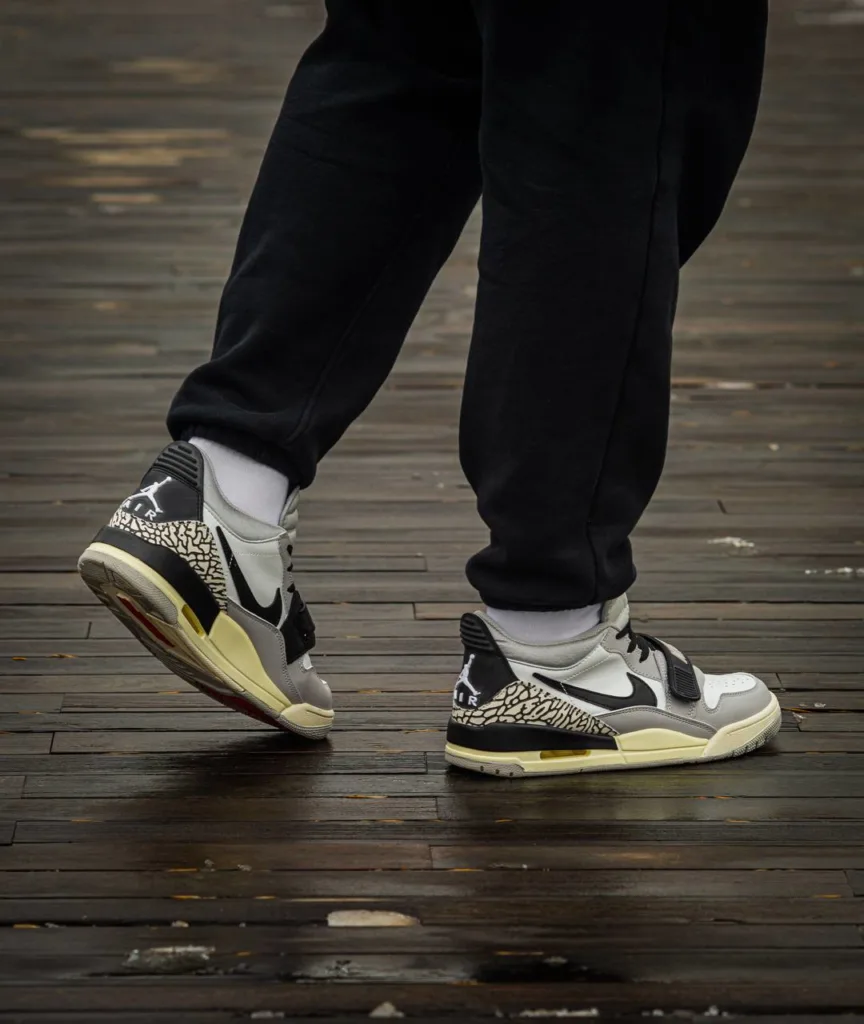 Air Jordan Legacy Low “Tech Grey”